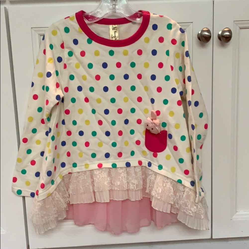 Fun sweatshirt with removable bunny pin